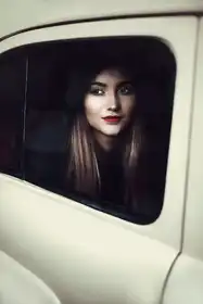 Neer, Ildiko: Doufat