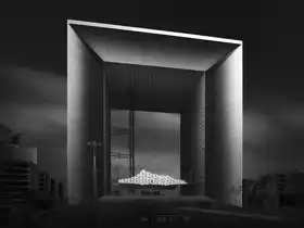 Lopez, Oscar: Grande Arche - Osvícený