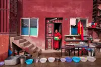 U, Leon: Slunečný den po sněhu v Seda