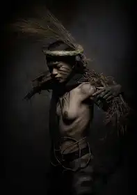 Sulistiawan, Hari: Kmen Hula hula