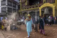 Faigenbaum, Ilan: Dáma v modrém