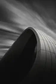 Sanz, Grande Jorge: Detail centra Hejdara Alijeva,Baku,Ázerbájdžán