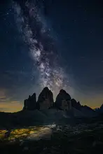 Xiao, Jie: Galaktický tanec nad vrcholky Tre Cime