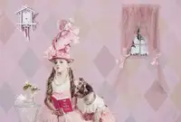 Love, Tanya: Vše co potřebuješ je láska...