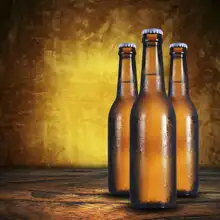 Neznámý: Tří pivní lahvíe