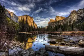 Neznámý: Yosemite Valley