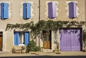 Neznámý: Dům v Provence, Francie