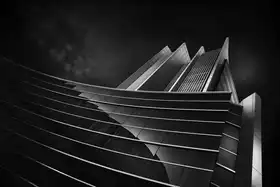 Surachman, Ali Aman: Dotkněte se nebe _ Mega Tower_ #1