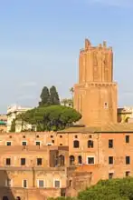 Neznámý: Trajan Market and the 13th century Torre delle Milizie, Rome, Italy